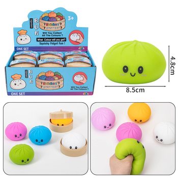 RAGE - Squishy Bun Dumplings VEĽK&Eacute; (8.5 x 8.5 x 4.8 cm) - Vir&aacute;lna Fidget hračka 2026 (12 ks)