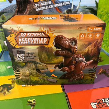 3D Stavebnica Dinosaura v Darčekovej Krabičke - Display (8 ks)