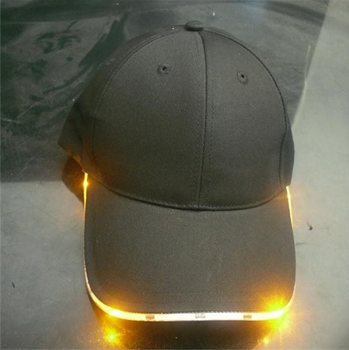 SVIETIACA LED &Scaron;ILTOVKA / PARTY CAPS - FARBA: ORANŽOV&Aacute; (12 ks)