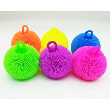 PUFFER LOPTIČKA V JASN&Yacute;CH FARB&Aacute;CH - 8CM - V DISPLAYI (12 ks)