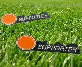 Futbalový Odznak Fanúšika Oranžový (12 ks)