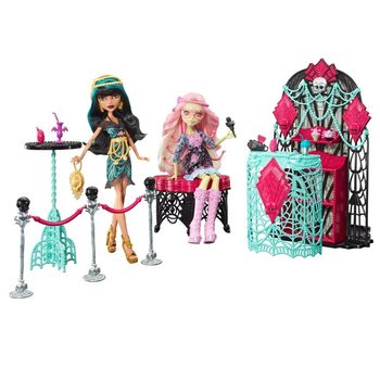 Hern&aacute; s&uacute;prava Monster High Premiere Party