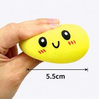 RAGE - Antistresov&aacute; Squishy Dumpling Knedlička MAL&Aacute; (Rozm. 5.5 x 5.5 x 3 cm) - Viral 2026 Fidget Hračka (24 ks)