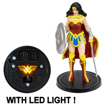 DC COMICS - WONDER WOMAN LED FIG&Uacute;RKA - 11 CM (36 ks)