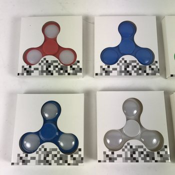 FIDGET SPINNERS / HAND SPINNERS (20 ks)