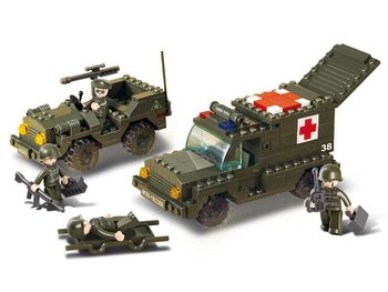 Vojensk&aacute; sanitka Sluban M38-B6000 (1 ks)