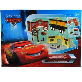 DISNEY CARS - MEGA VEĽK&Aacute; DREVEN&Aacute; SADA "VYROB SI VLASTN&Uacute; CARS SADU"