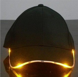 SVIETIACA LED &Scaron;ILTOVKA / PARTY CAPS - FARBA: ORANŽOV&Aacute; (12 ks)