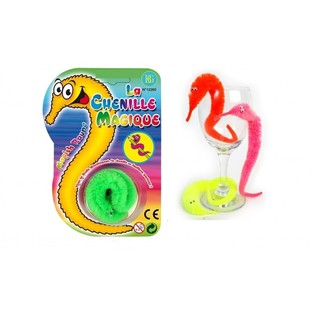 MAGICK&Yacute; ČERV&Iacute;K TWISTY NA KARTE (24 ks)